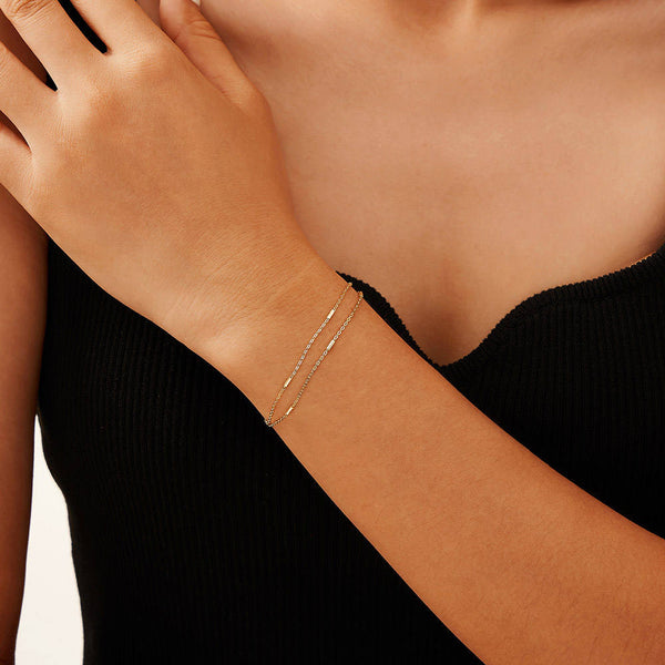 Elegant Chain & Link Bracelet