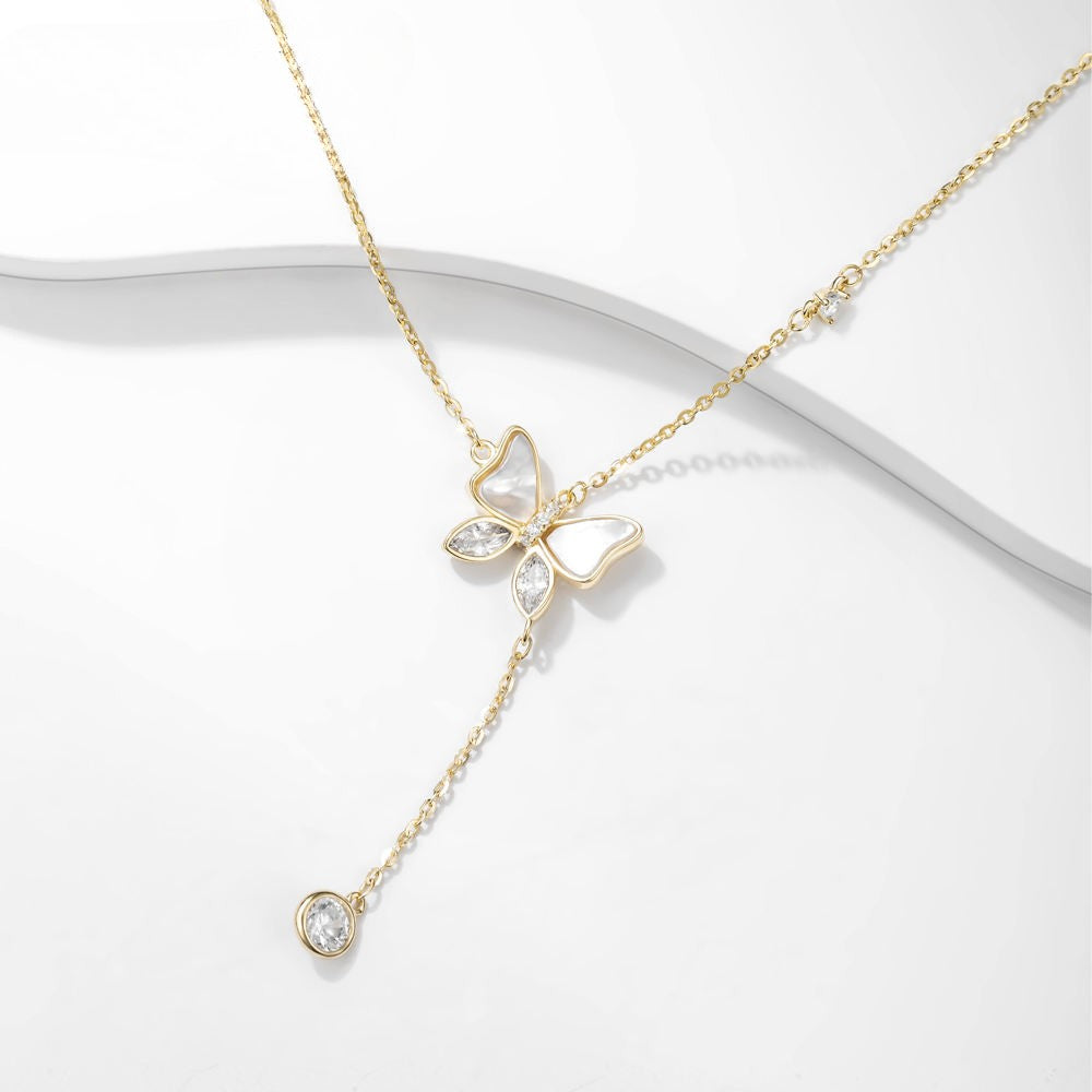 Elegent Butterfly Pendant Necklace