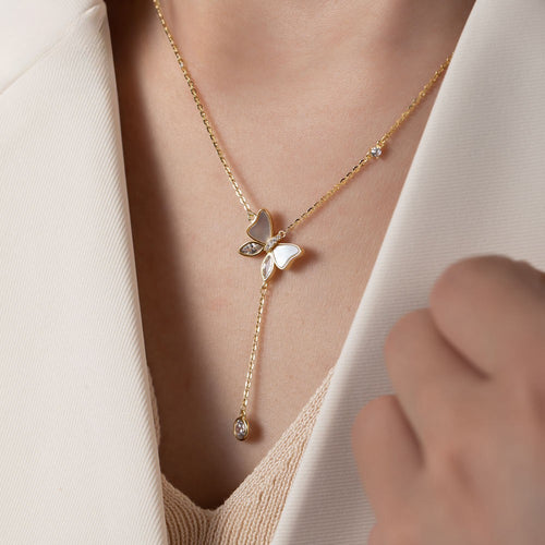 Elegent Butterfly Pendant Necklace
