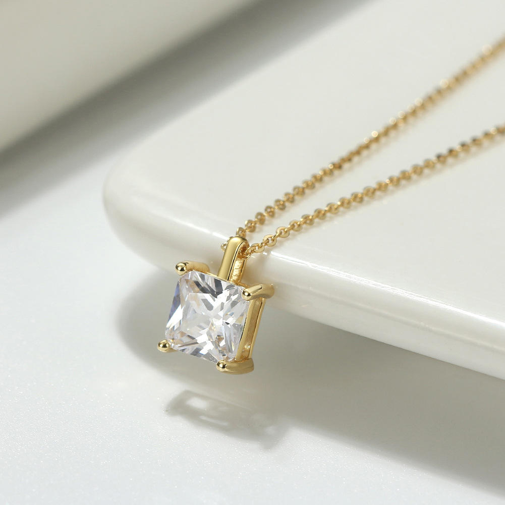 Romantic Zircon Pendant Necklaces
