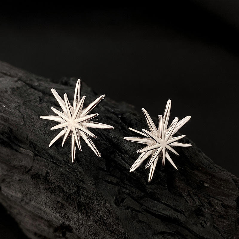 Star-Shaped Stud Earrings