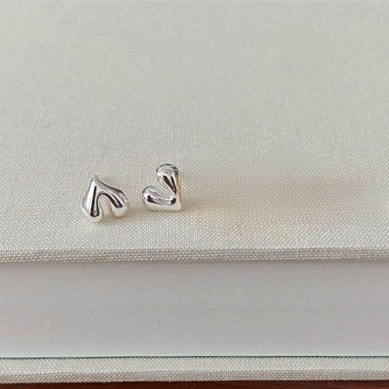 Geometric Heart shaped Silver Earrings